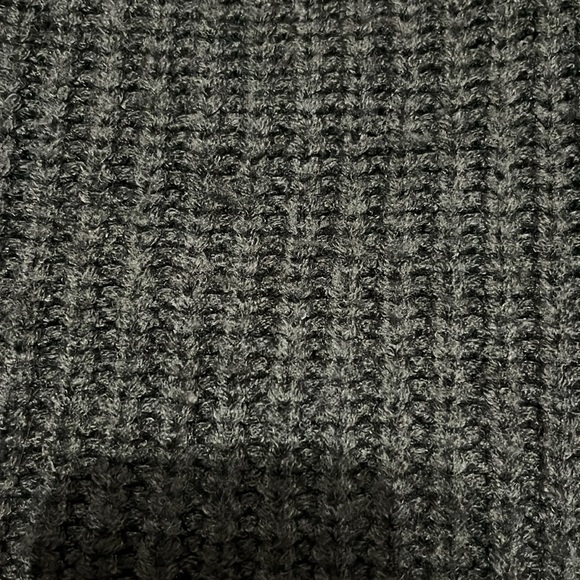 wool sweater - Picture 5 of 6
